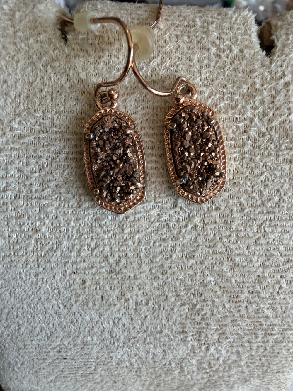 Kendra Scott LEE small dusty rose  Gold Druzy Drop Earrings - Women Jewelry